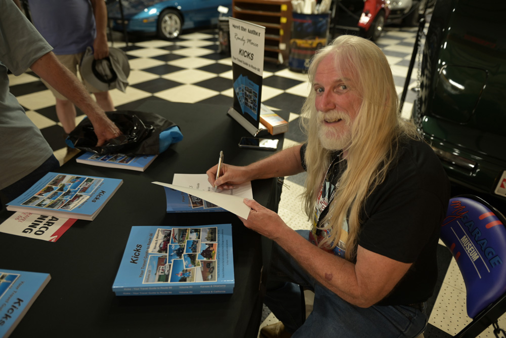 Randy Marco signing autographs at the show